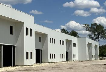Location activité/entrepôt Saint-Jean-d'Illac (33127) - 5587 m² à Saint-Jean-d'Illac - 33127