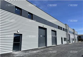 Location activité/entrepôt Saint-Jean-de-la-Ruelle (45140) - 444 m²