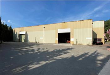 Location activité/entrepôt Saint-Jeannet (06640) - 860 m² à Saint-Jeannet - 06640