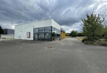 Location activité/entrepôt Saint-Julien-de-Concelles (44450) - 388 m²