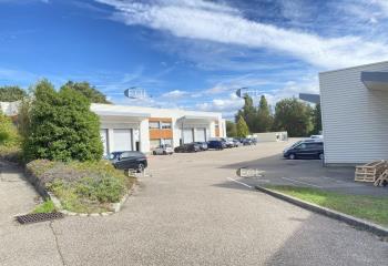 Location activité/entrepôt Saint-Priest (69800) - 370 m²