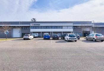 Location activité/entrepôt Saint-Priest (69800) - 2053 m²