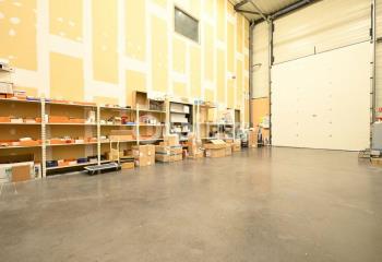 Location activité/entrepôt Saint-Priest (69800) - 330 m²