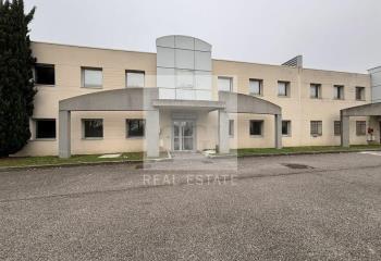 Location activité/entrepôt Saint-Priest (69800) - 500 m²