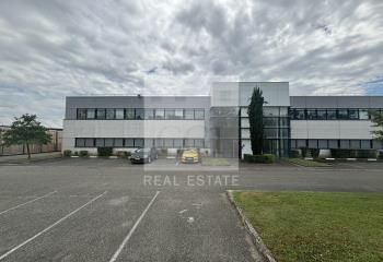 Location activité/entrepôt Saint-Quentin-Fallavier (38070) - 2435 m²