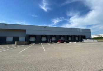 Location activité/entrepôt Saint-Quentin-Fallavier (38070) - 2560 m²