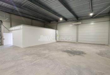 Location activité/entrepôt Sainte-Foy-d'Aigrefeuille (31570) - 194 m²