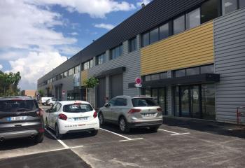 Location activité/entrepôt Salon-de-Provence (13300) - 561 m² à Salon-de-Provence - 13300