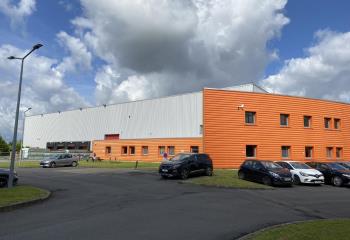 Location activité/entrepôt Sars-et-Rosières (59230) - 4130 m²