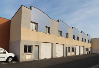 Location activité/entrepôt Savigny-le-Temple (77176) - 155 m² à Savigny-le-Temple - 77176