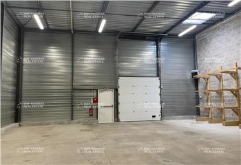 Location activité/entrepôt Semoy (45400) - 201 m²