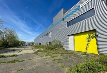 Location entrepots 5000 m² divisibles à partir de 500 m² à Taverny - 95150