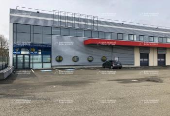 Location activité/entrepôt Trappes (78190) - 2658 m²