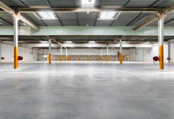 Location activité/entrepôt Trappes (78190) - 2750 m² à Trappes - 78190