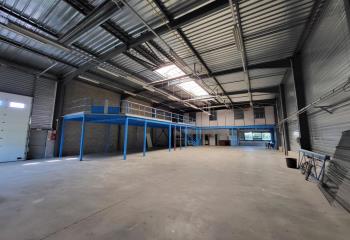 Location activité/entrepôt Vaulx-en-Velin (69120) - 744 m²