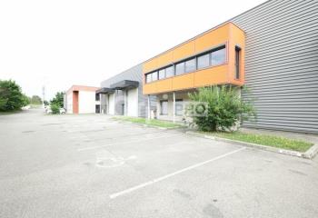 Location activité/entrepôt Vénissieux (69200) - 843 m²