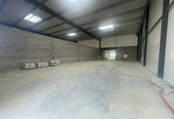 Location activité/entrepôt Villebon-sur-Yvette (91140) - 2465 m²