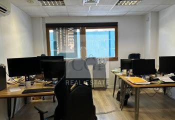 Location activité/entrepôt Villeurbanne (69100) - 540 m²