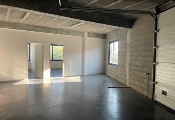 Location activité/entrepôt Yvrac (33370) - 100 m²