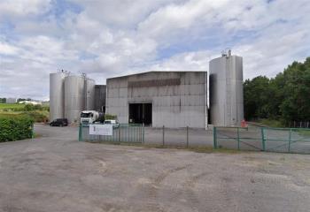 Bureau à vendre Angeac-Champagne (16130) - 1675 m² à Angeac-Champagne - 16130