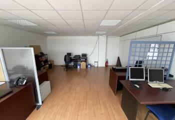 Vente bureaux 135 m² non divisibles