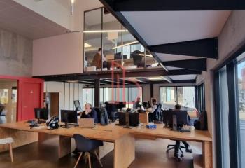 Bureau à vendre Bordeaux (33300) - 355 m²