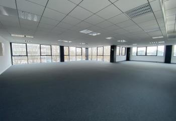 Bureau à vendre Chelles (77500) - 515 m² à Chelles - 77500