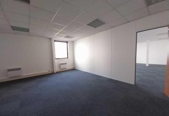 Vente bureaux 70 m² non divisibles