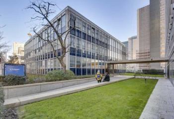 Bureau à vendre Courbevoie (92400) - 1702 m²