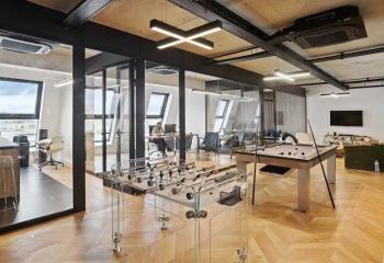 Bureau à vendre Courbevoie (92400) - 891 m² à Courbevoie - 92400