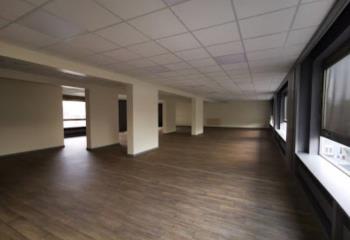 Bureau à vendre Croix (59170) - 461 m²