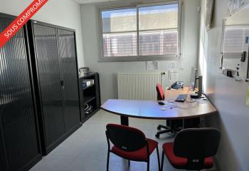 Bureau à vendre Joué-lès-Tours (37300) - 1838 m² à Joué-lès-Tours - 37300