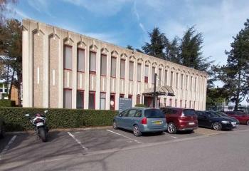 Bureau à vendre Les Ulis (91940) - 650 m²