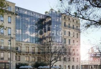 Bureau à vendre Marseille 2 (13002) - 2603 m²