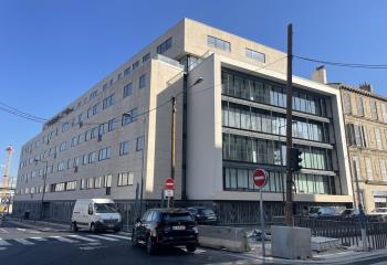 Bureau à vendre Marseille 2 (13002) - 4876 m² à Marseille 2 - 13002