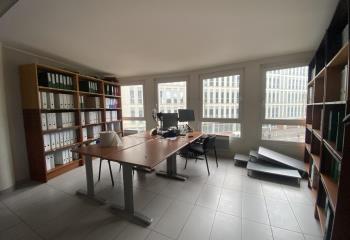 Bureau à vendre Montreuil (93100) - 182 m² à Montreuil - 93100