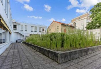 Bureau à vendre Nanterre (92000) - 317 m²