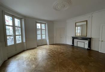 Bureau à vendre Nantes (44000) - 125 m² à Nantes - 44000