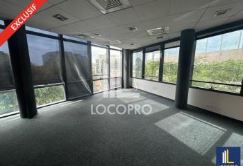 Bureau à vendre NICE (06200) - 410 m² à Nice - 06000