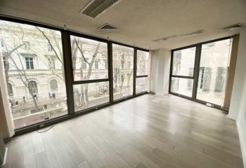 Bureau à vendre Nîmes (30000) - 154 m²