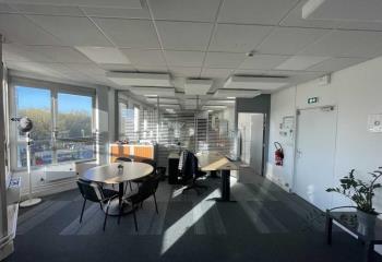 Bureau à vendre Noisy-le-Grand (93160) - 380 m² à Noisy-le-Grand - 93160