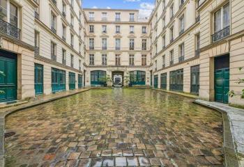 Bureau à vendre Paris 10 (75010) - 323 m²