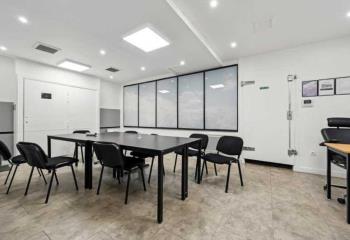 Vente bureaux 187 m² non divisibles