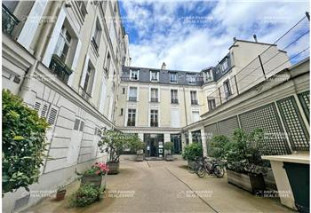 Vente Bureaux 675.8 m² non divisibles