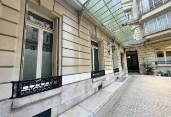 Bureau à vendre Paris 8 (75008) - 62 m²