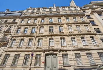 Bureau à vendre Paris 8 (75008) - 392 m² à Paris 8 - 75008