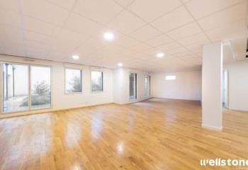 Bureau à vendre Saint-Denis (93200) - 167 m² à Saint-Denis - 93200