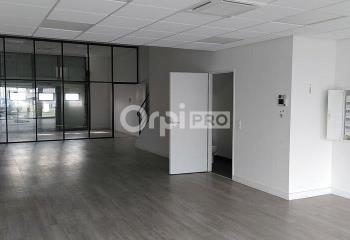 Bureau à vendre Serres-Castet (64121) - 150 m² à Serres-Castet - 64121
