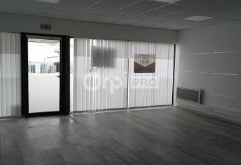 Bureau à vendre Serres-Castet (64121) - 150 m² à Serres-Castet - 64121