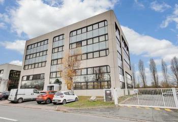 Vente bureaux 649 m² divisibles à partir de 108 m²